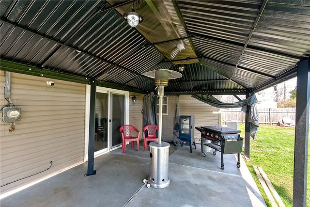 144 Stratmore Street, Park Layne, OH 45344