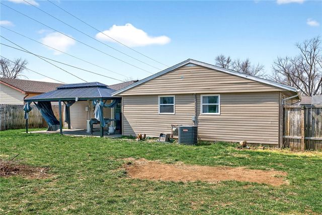 144 Stratmore Street, Park Layne, OH 45344