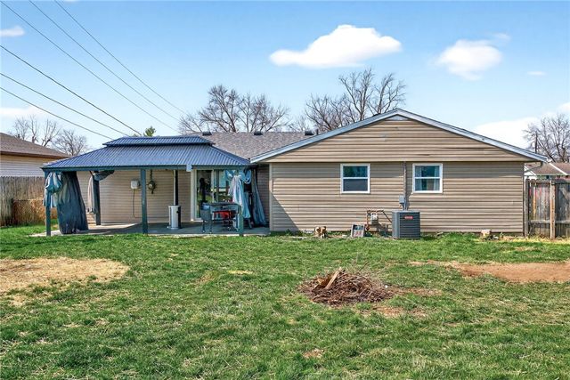 144 Stratmore Street, Park Layne, OH 45344