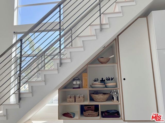 13326 Beach Avenue 203, Marina Del Rey, CA 90292