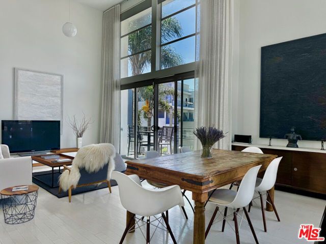 13326 Beach Avenue 203, Marina Del Rey, CA 90292