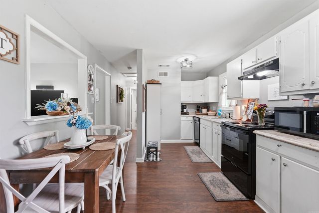 104 Stevenson St, Jacksonville, AR 72076