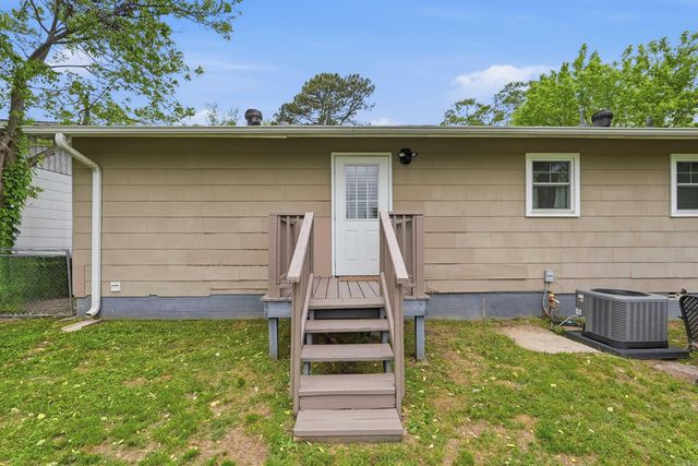 104 Stevenson St, Jacksonville, AR 72076