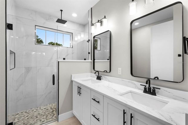 39330 GREENBRIER STREET, Eustis, FL 32736