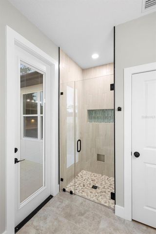 39330 GREENBRIER STREET, Eustis, FL 32736