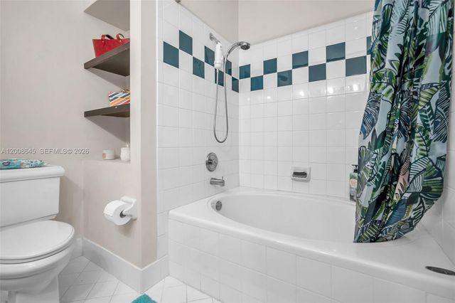 4266 SW 10th Place, Deerfield Beach, FL 33442