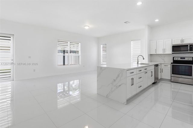 9232 SW 171st Court, Miami, FL 33196