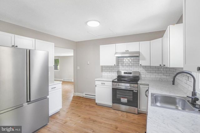 227 DALE DR, Colonial Beach, VA 22443