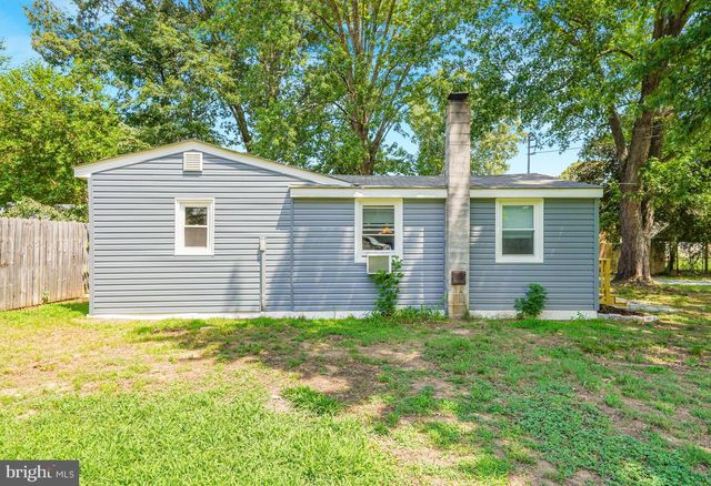 227 DALE DR, Colonial Beach, VA 22443