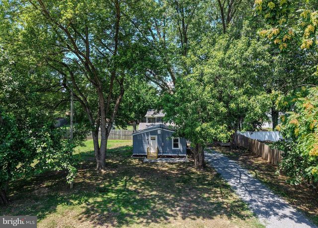 227 DALE DR, Colonial Beach, VA 22443