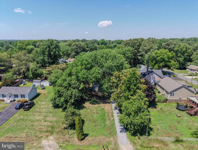 227 DALE DR, Colonial Beach, VA 22443