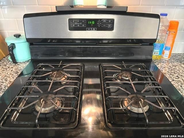 13511 Eden, St Hedwig, TX 78152