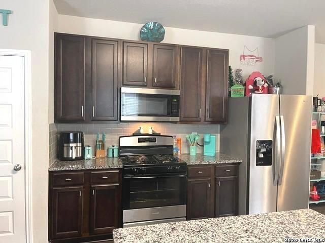 13511 Eden, St Hedwig, TX 78152