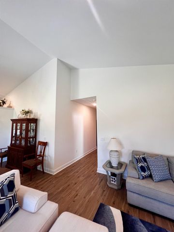 386 Long Meadow Dr., Loris, SC 29569