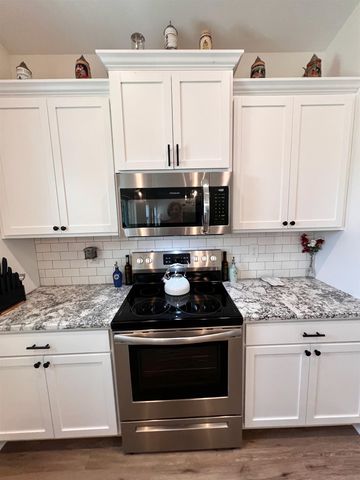 386 Long Meadow Dr., Loris, SC 29569