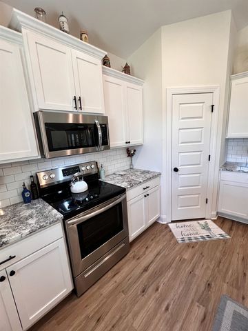 386 Long Meadow Dr., Loris, SC 29569