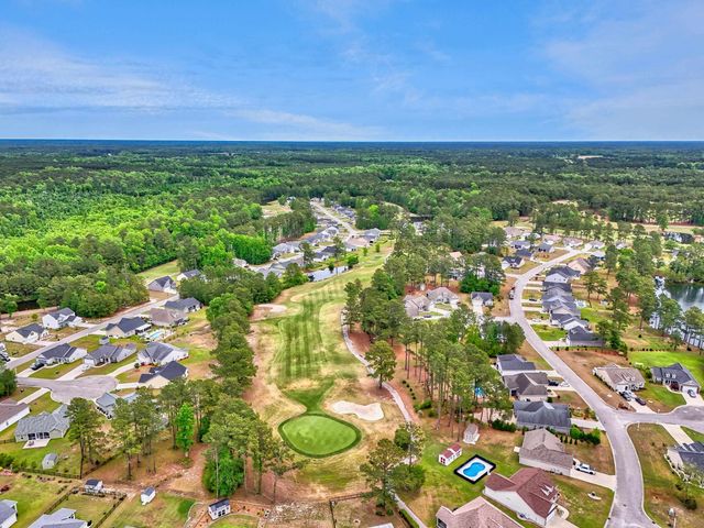 386 Long Meadow Dr., Loris, SC 29569