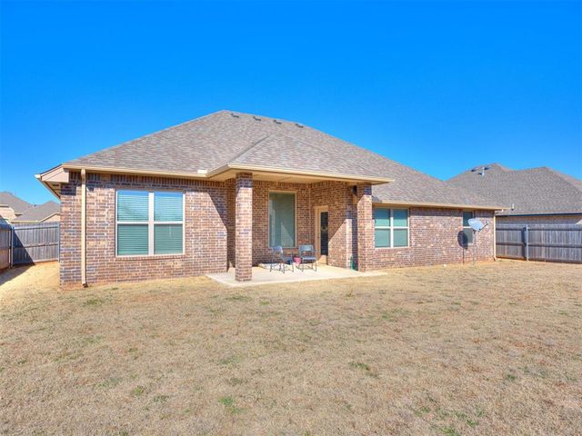 1412 NW 17th Place, Newcastle, OK 73065