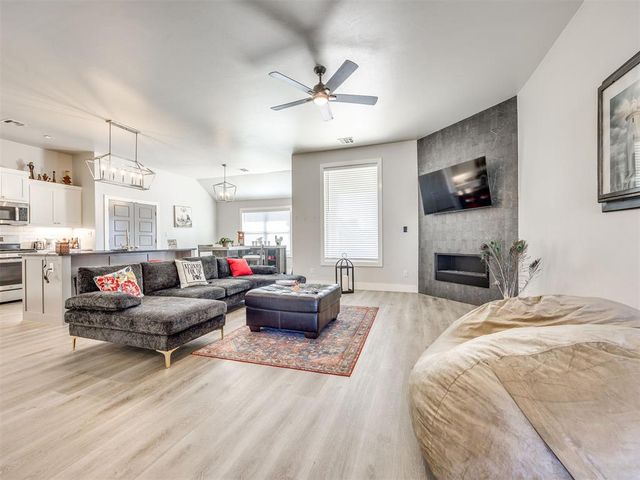 1412 NW 17th Place, Newcastle, OK 73065