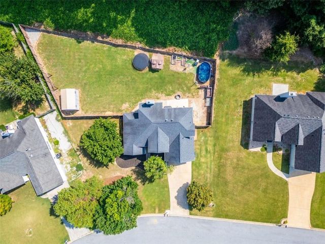 473 Bradford Place Lane, Loganville, GA 30052
