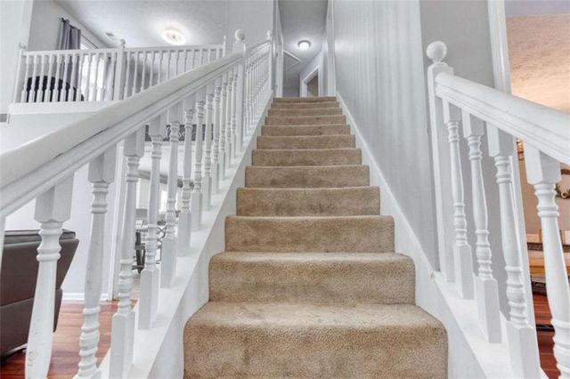 473 Bradford Place Lane, Loganville, GA 30052