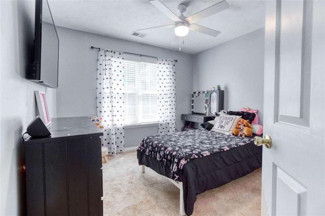 473 Bradford Place Lane, Loganville, GA 30052