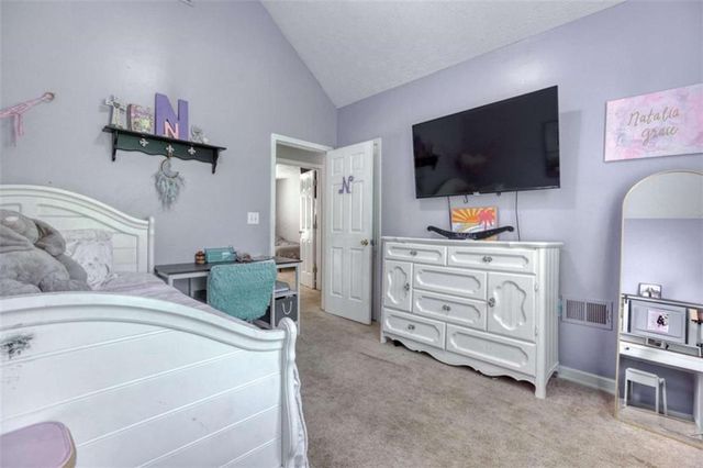473 Bradford Place Lane, Loganville, GA 30052