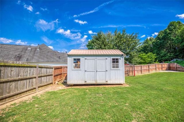 473 Bradford Place Lane, Loganville, GA 30052