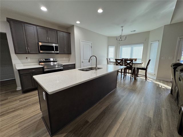 279 Chestnut Drive, Brunswick, GA 31523