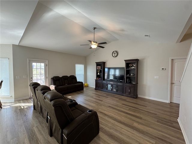 279 Chestnut Drive, Brunswick, GA 31523