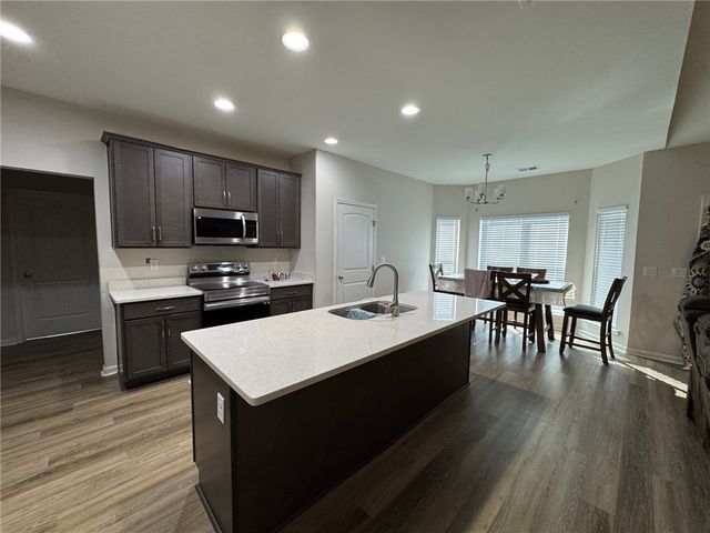 279 Chestnut Drive, Brunswick, GA 31523