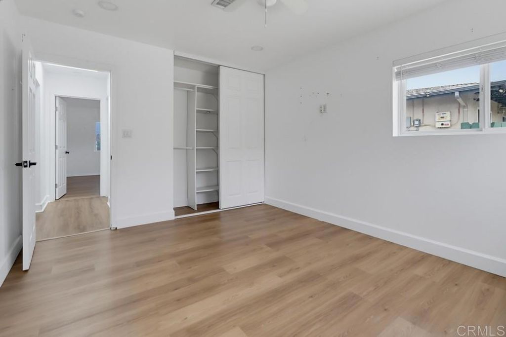 Image 17 of property listing at 2585 Deauville Street, San Diego, CA 92139