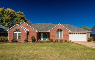 30 Wadesfield Drive, Greenbrier, AR 72058