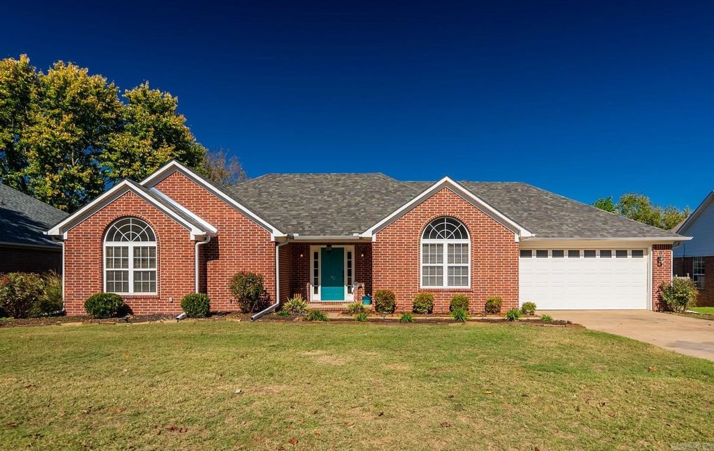 30 Wadesfield Drive, Greenbrier, AR 72058