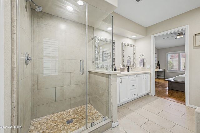 4032 E ROSEMONTE Drive, Phoenix, AZ 85050