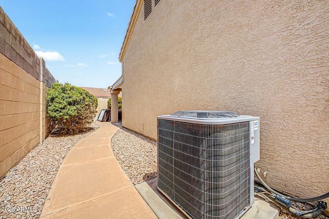 4032 E ROSEMONTE Drive, Phoenix, AZ 85050