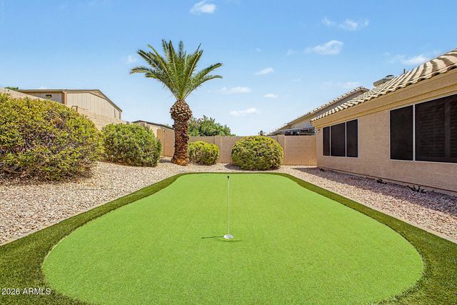 4032 E ROSEMONTE Drive, Phoenix, AZ 85050