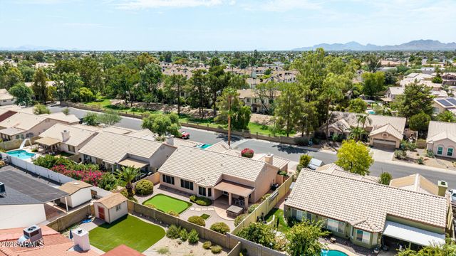 4032 E ROSEMONTE Drive, Phoenix, AZ 85050