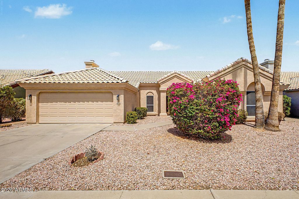 4032 E ROSEMONTE Drive, Phoenix, AZ 85050