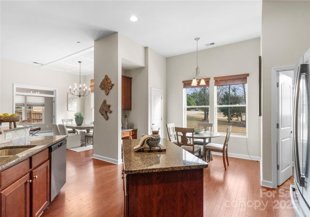 11624 Dunham Drive, Matthews, NC 28105