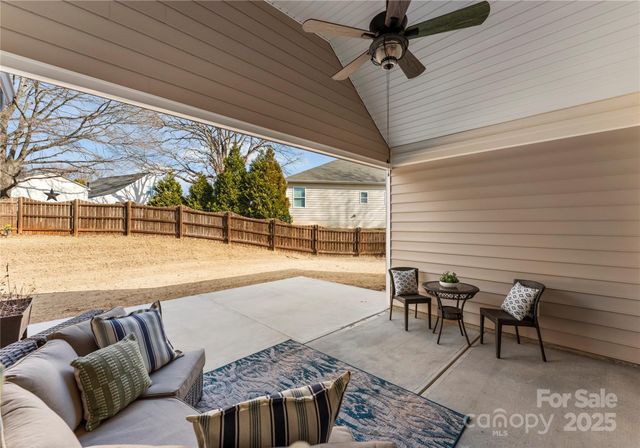 11624 Dunham Drive, Matthews, NC 28105