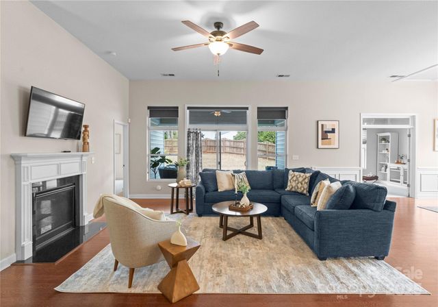 11624 Dunham Drive, Matthews, NC 28105