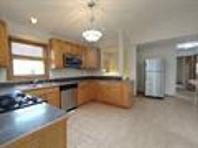 1127 Candlewick Drive NW, Poplar Grove, IL 61065