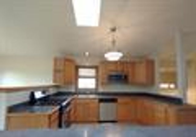 1127 Candlewick Drive NW, Poplar Grove, IL 61065