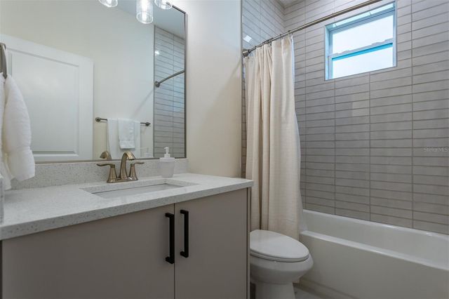 11421 & 11423 WELDON STREET, Seffner, FL 33584