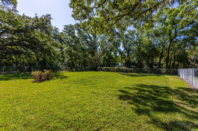 11421 & 11423 WELDON STREET, Seffner, FL 33584