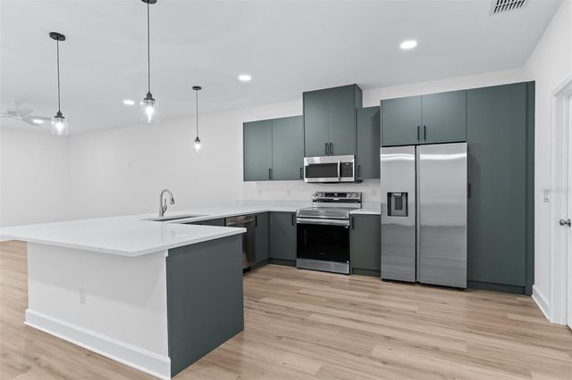 11421 & 11423 WELDON STREET, Seffner, FL 33584