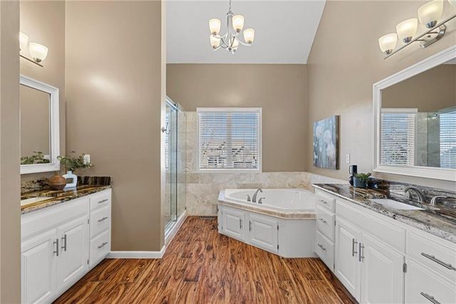 5735 Cottonwood Street, Shawnee, KS 66216