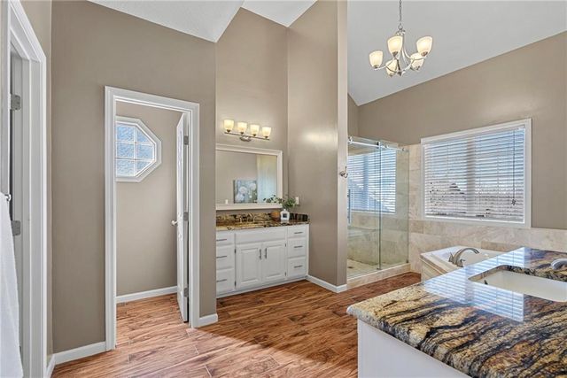 5735 Cottonwood Street, Shawnee, KS 66216