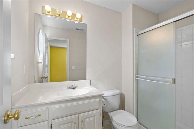 5735 Cottonwood Street, Shawnee, KS 66216